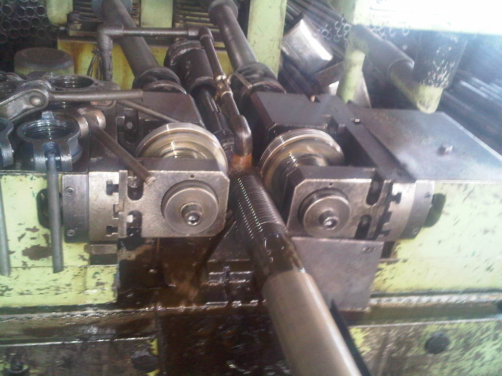 NykaLLP - Prop threading image